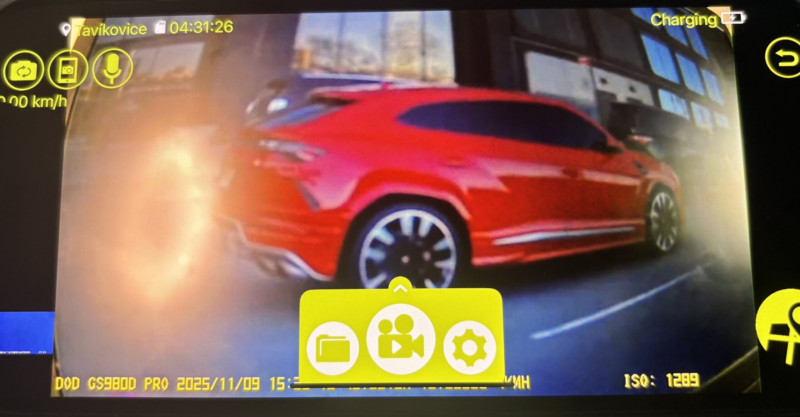 Autokamera DOD GS980D PRO - aplikace